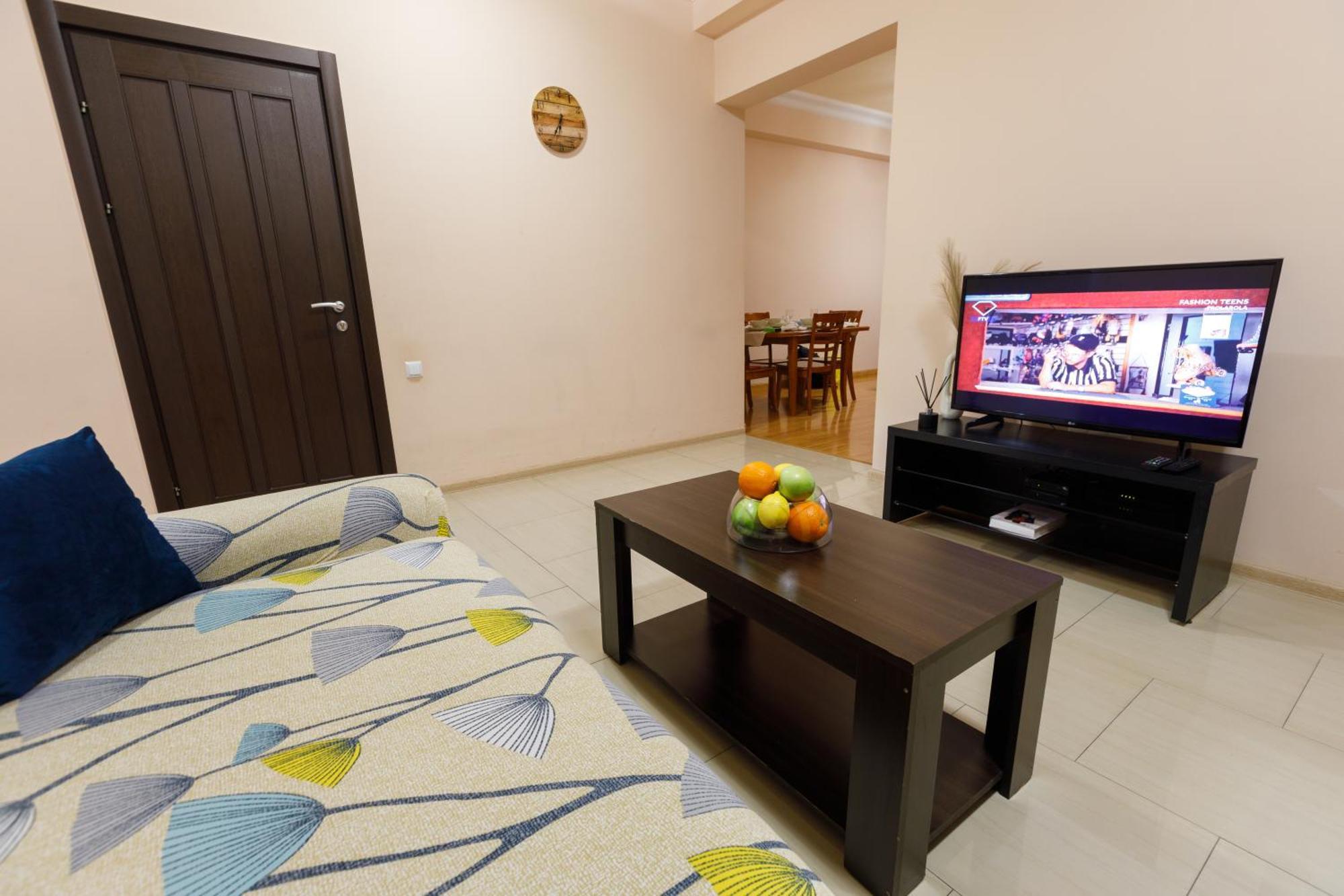 Stay Inn Apartments At Yekmalyan Street Ереван Екстериор снимка