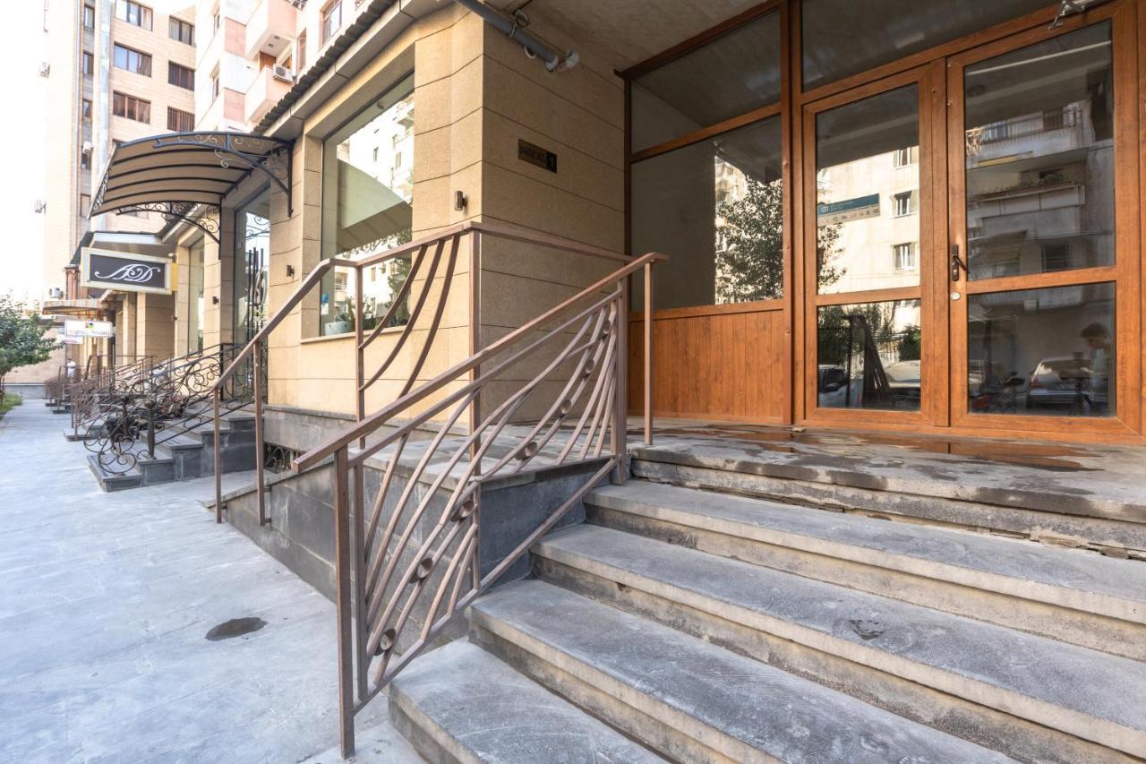 Stay Inn Apartments At Yekmalyan Street Ереван Екстериор снимка