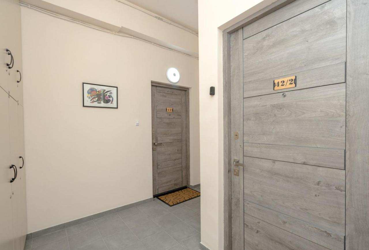 Stay Inn Apartments At Yekmalyan Street Ереван Екстериор снимка